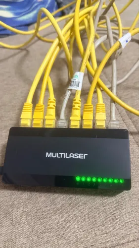 Switch Multilaser 8 Portas Soho Modelo RE 308