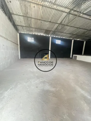 Pavilhão/Galpão Industrial com acessibilidade em Pau da Lima