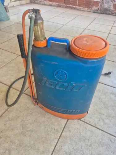 Bomba manual