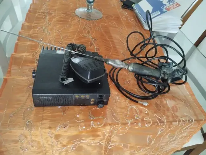 Rádio amador para carro e barcos