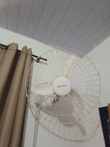 Vende-se este ventilador turbo semi-novo