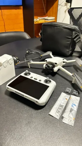 Drone DJI Mini 3 Fly More - Estado de Novo, Pouquíssimo Uso!