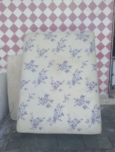 Base cama Casal Tam 1.88 cm larg 1.38 cm