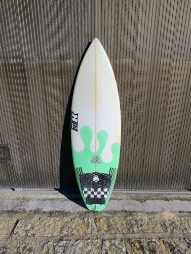 Prancha infantil performance 4'11" / 19.6 L
