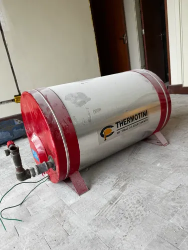 Boiler 75L, aquecedor de água, passagem.