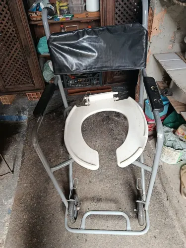 Cadeira de banho para idoso