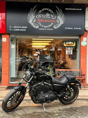 HARLEY DAVIDSON IRON 883 2013
