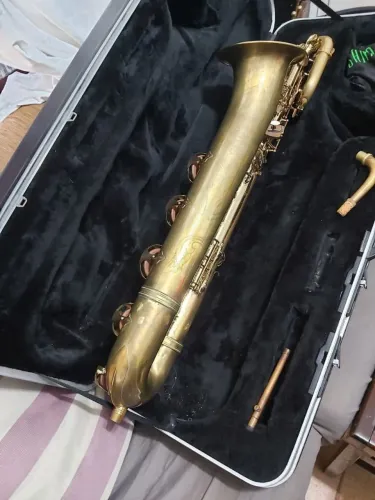 Sax Baritono Eagle