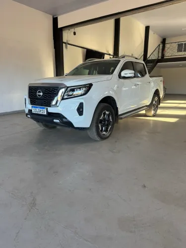 Nissan Frontier Plati. CD 2.3 Bi-TB Dies.aut. 2024