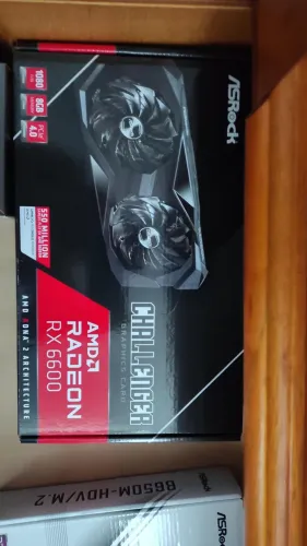 Placa de vídeo RX 6600 AMD