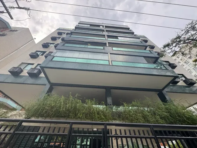 Apartamento para venda possui 103 metros quadrados com 3 quartos