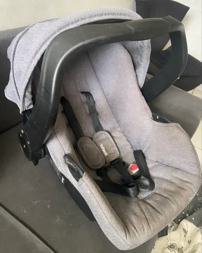Bebê conforto