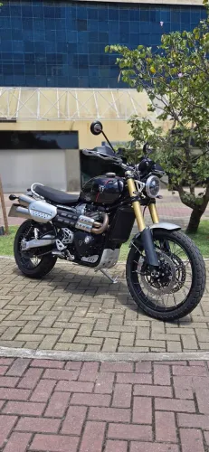 Triumph Scrambler 1200 XE 2025 - GARANTIA DE FÁBRICA