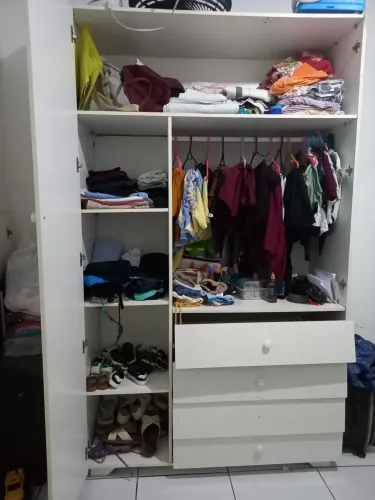 Guarda roupa