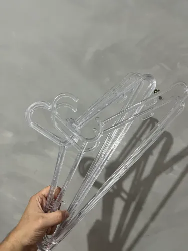 cabide acrílico loja adulto 