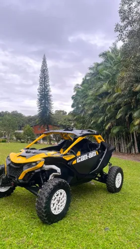 Utv Can Am Maveck R