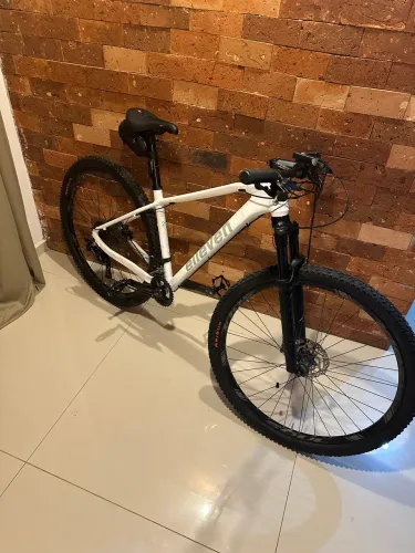 Bike aro 29 pouco usada
