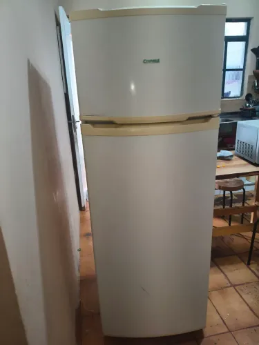 Geladeira compressor quebrado