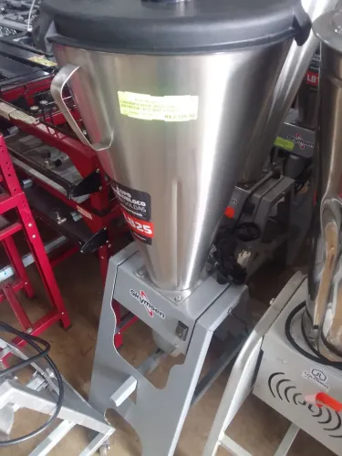 LIQUIDIFICADOR INDUSTRIAL SKYMSEN LB-25 MBR-N USADO