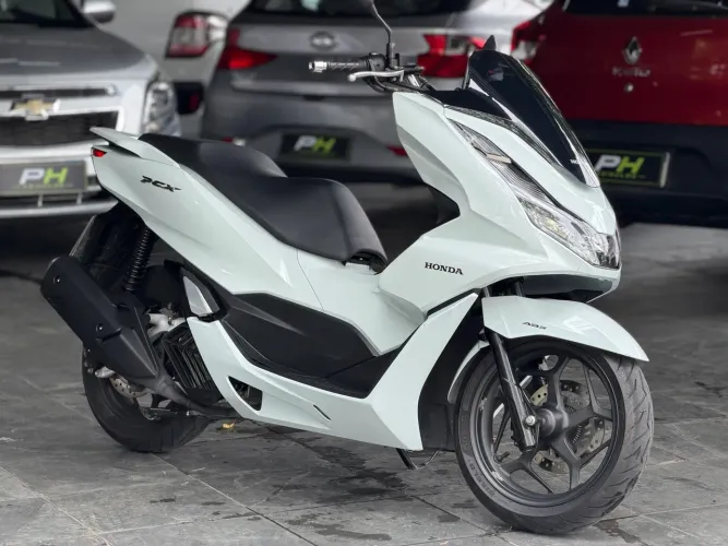 Honda PCX 160 DLX 2023