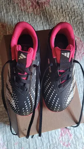 Chuteira original Adidas
