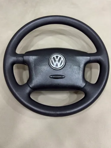 VOLANTE ORIGINAL VOLKSWAGEN COM AIRBAG - GOL G3 / G4 / GOLF MK4 / PARATI / SAVEIRO ?
