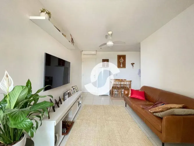 Apartamento com 1 dormitório à venda, 41 m² por R$ 550.000,00 - Camboinhas - Niterói/RJ