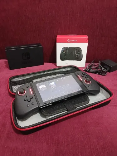 Switch V2 Desbloqueado + Case de transporte