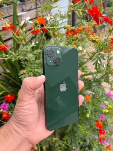 iPhone 13
