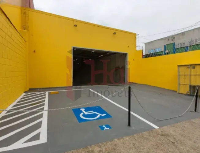 Galpão Comercial 430m² para Locação na Vila Polopoli