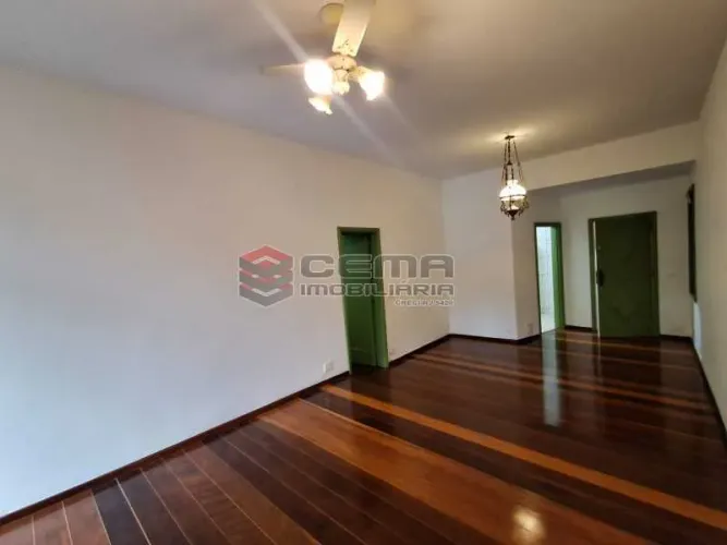 Apartamento : / Residencial / Flamengo