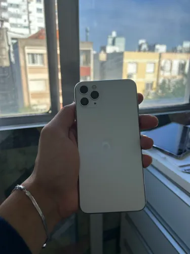 IPHONE 11 pro Max 512GB 