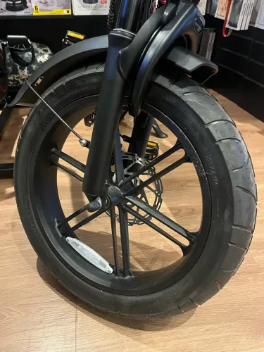 Bike elétrica V9 Max disponível nova