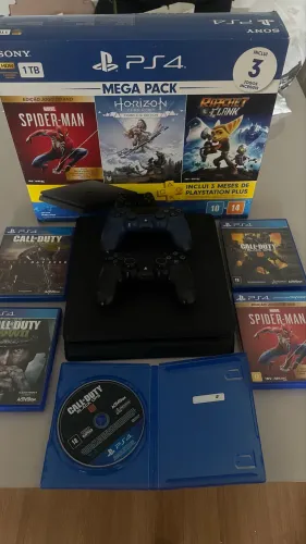 PS4 Slim 1TB + 2 Controles Originais + 5 Jogos - Impecável