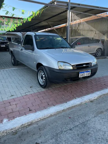 Ford Courier 1.6 L/ 1.6 Flex 2011