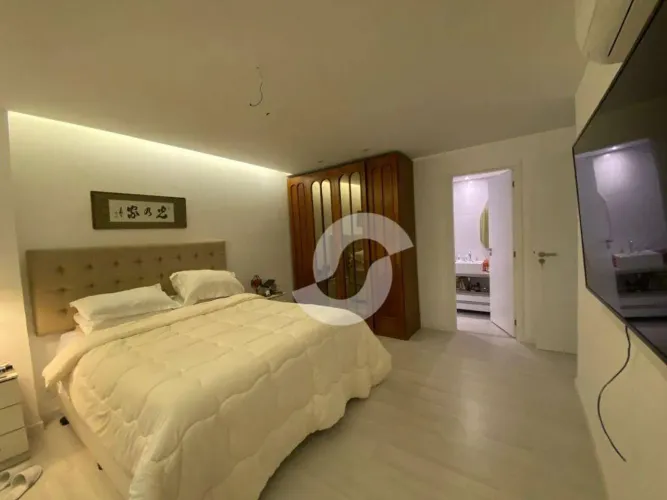 Apartamento com 3 dormitórios à venda, 140 m² por R$ 2.790.000,00 - Icaraí - Niterói/RJ