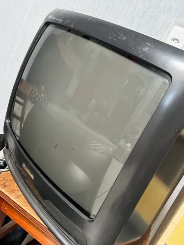 TV GRADIENTE TUBO 20 POLEGADAS FUNCIONANDO