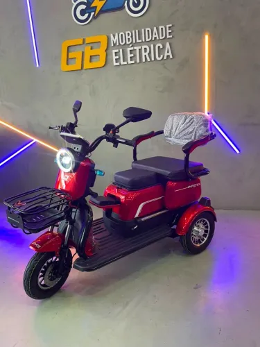 TRICICLO DUOS FENIX 750W -VERMELHA