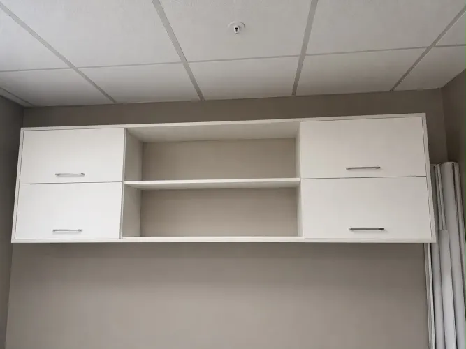 Bancada de escritório, balcão armário de parede