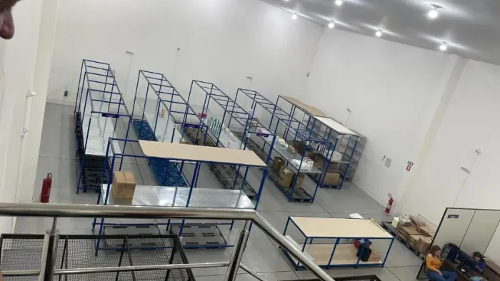 Vende-se Distribuidora de Medicamentos - Ver descrição