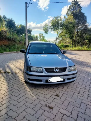 Volkswagen Gol Geração III Plus 1.0 MI 16V Gasolina Mec. 2P 2001