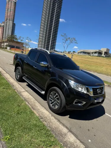 Nissan Frontier LE CD 4X4 2.3 Bi-TB Diesel Aut. 2022