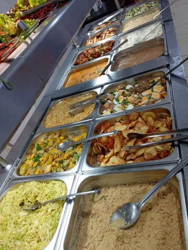 Preciso de uma cozinheira 2.500