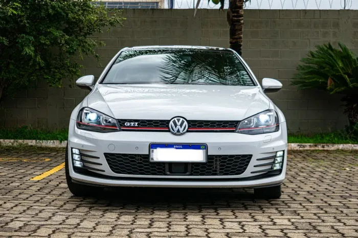 Volkswagen Golf GTI 2.0 TSI 220cv Aut. 2015