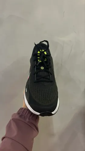 Tênis Nike Journey Run tamanhos 39/41/43 NOVO
