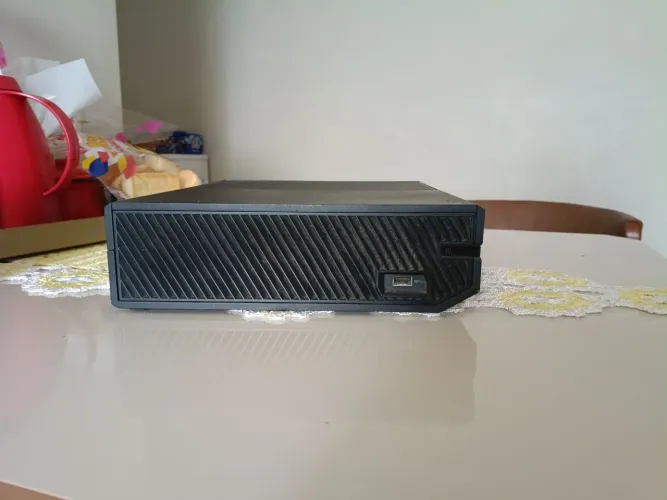 Xbox one FAT com 2 controles