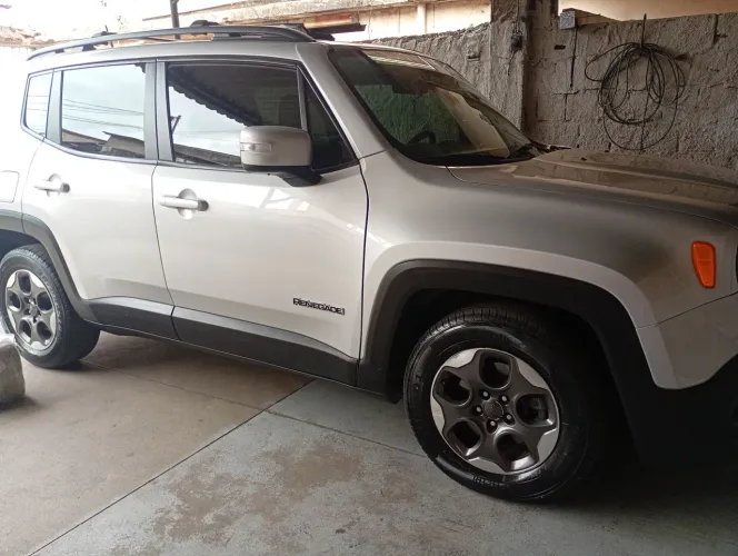 Jeep Renegade Sport 1.8 4X2 Flex 16V Aut. 2017