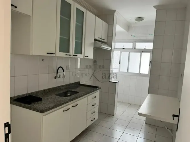 Imóvel para aluguel possui 70 metros quadrados com 3 quartos