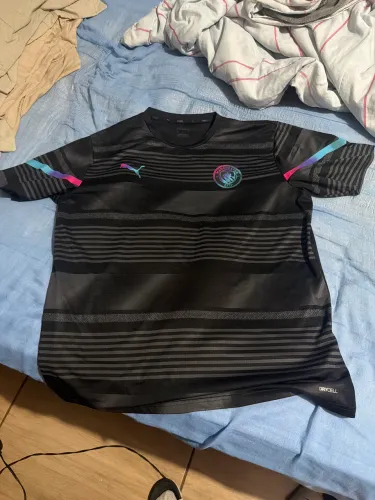 Camisa Manchester City Pré-Jogo 22/23 Puma Masculina