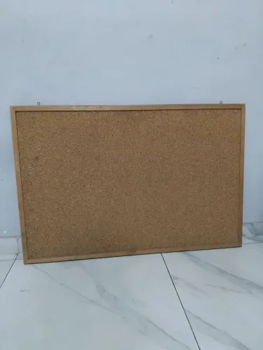 Quadro de anúncios de cortiça